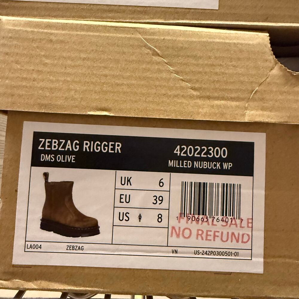 DR MARTENS WOMEN'S 8 DARK OLIVE MILLED NUBUCK WATERPROOF 42022300 - Picture 6 of 6